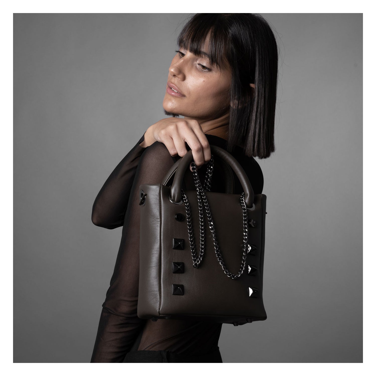 MINI BAG PYRAMIDE CF b